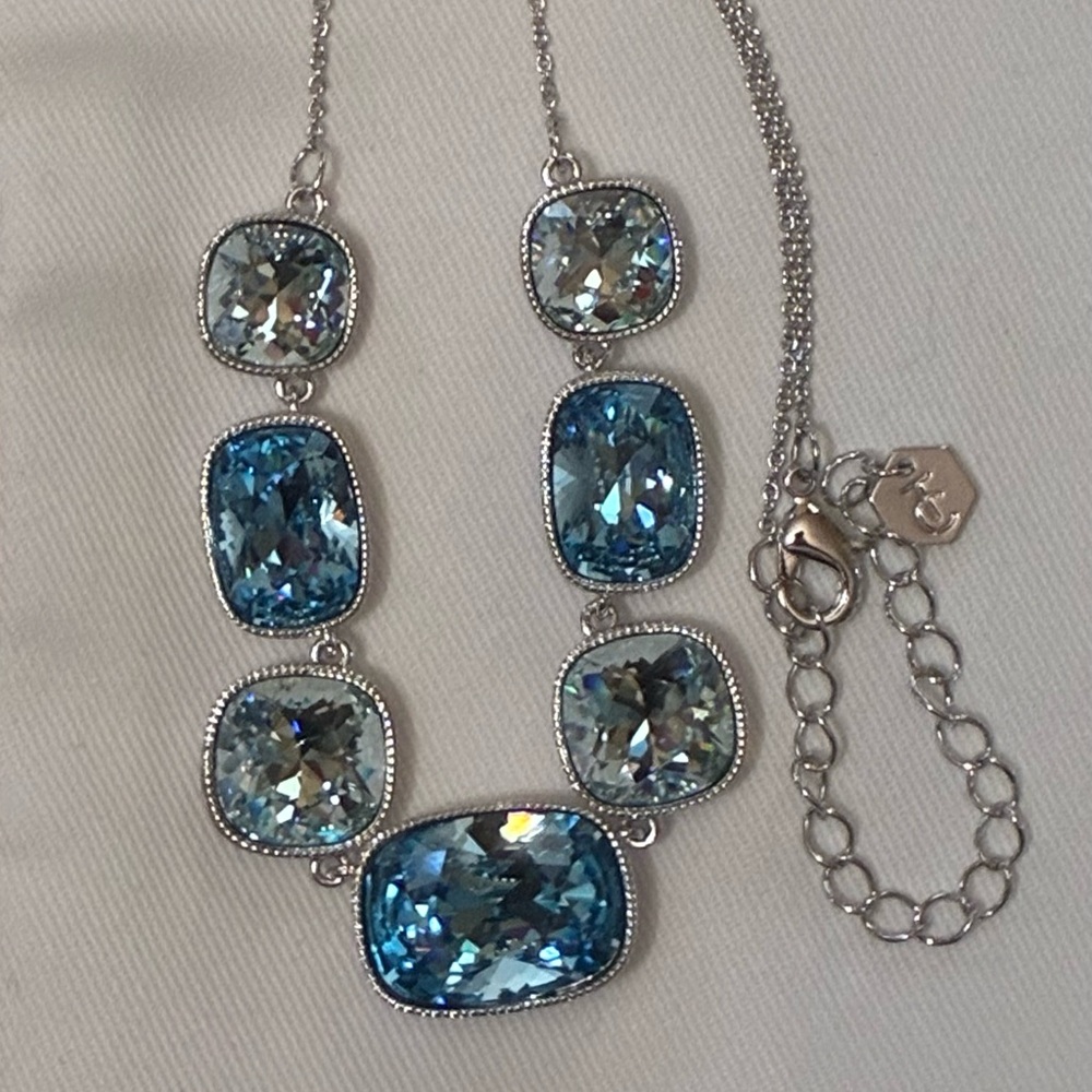 TOUCHSTONE CRYSTAL
By SWAROVSKI RIVA NECKLACE - Picture 3 of 4
